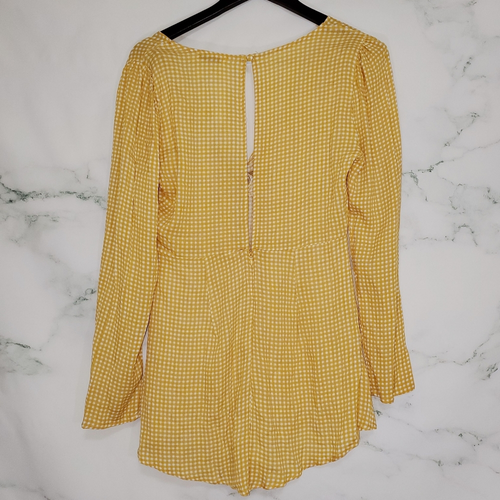 Sale 4/$30 Dainty Hooligan Romper NWT Size Small - Picture 4 of 4